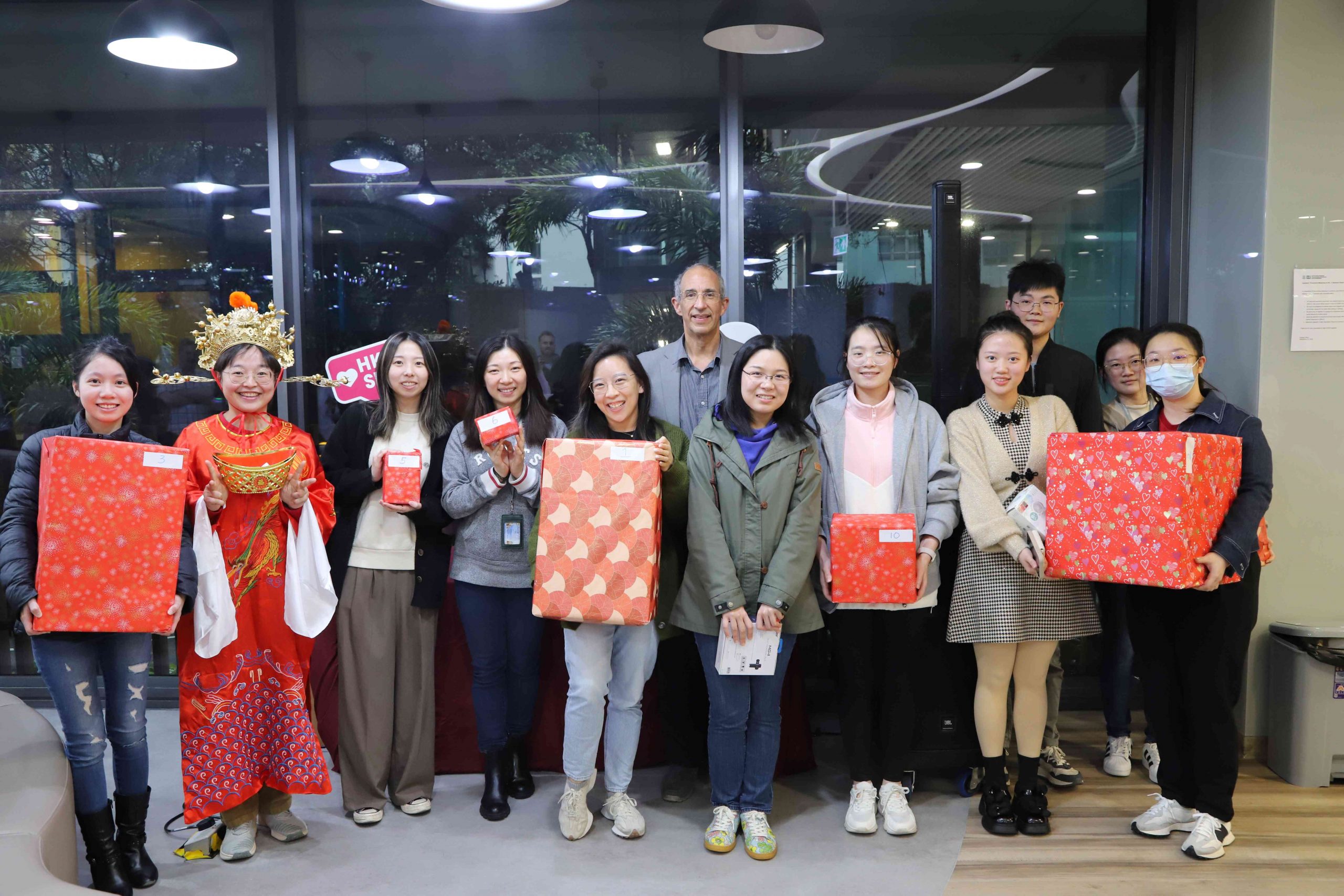 Lucky draw winners