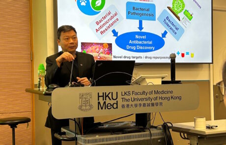 Professor Sheng Chen presents on “Transmission of Major AMR Genes across One Health Sectors”.