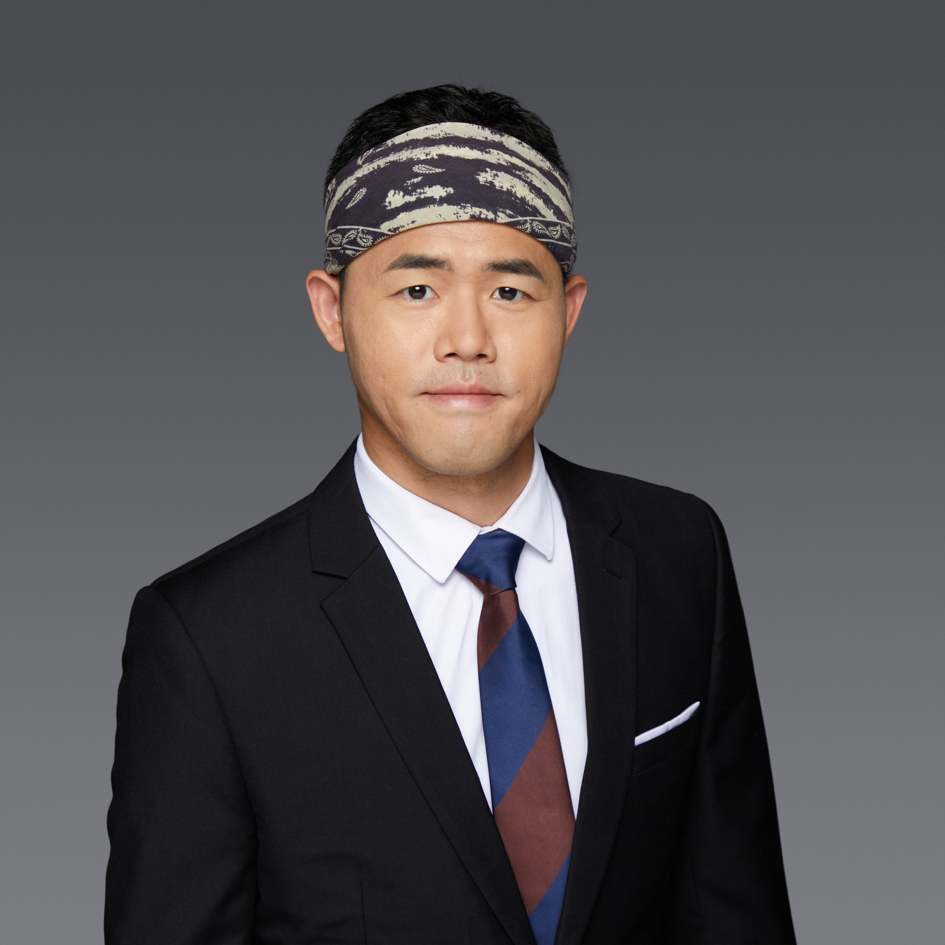 Professor Chen Shanquan joins our School as Assistant Professor in the Division of Community Medicine and Public Health Practice. He is cross-listed in the Division of Behavioural Sciences. Professor Chen Shanquan joins our School as Assistant Professor in the Division of Community Medicine and Public Health Practice. He is cross-listed in the Division of Behavioural Sciences.