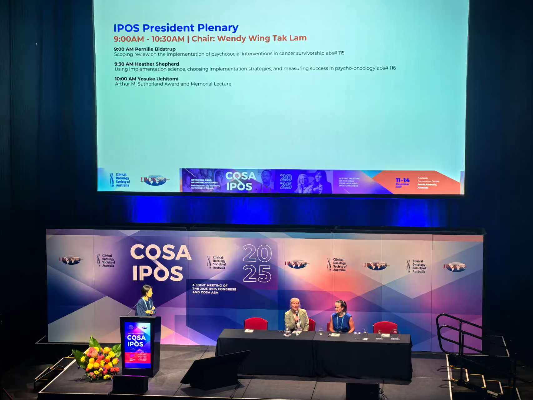 Professor Wendy Lam hosts the IPOS President’s Plenary at 2025 COSA-IPOS Joint Meeting in Adelaide, Australia.