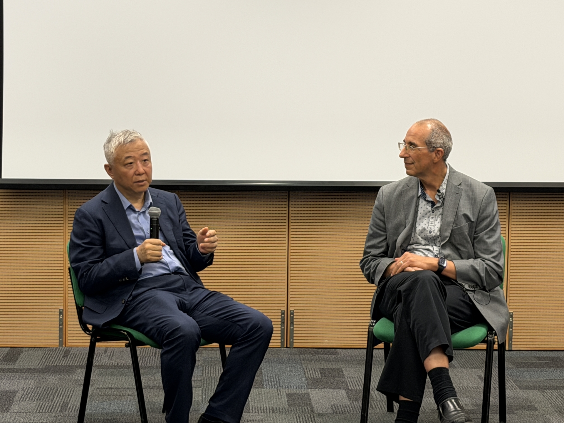 Professor Gong Peng, Vice-President and Pro-Vice-Chancellor (Academic Development) of the University of Hong Kong, shares reflections on his public health journey, along with insights on the School’s strategic direction and advice for early-career academics.